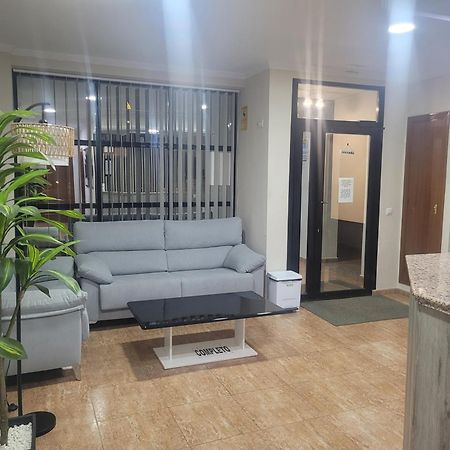 Hostal Restaurante El Paraiso Don Benito Kültér fotó
